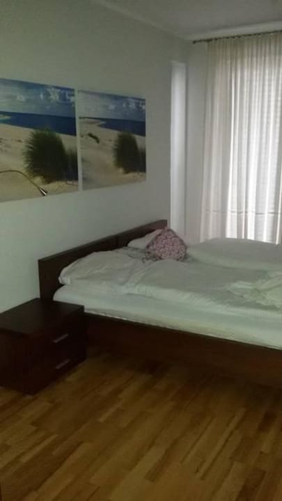 2. Schlafzimmer zwei Einzelbetten  Apartments Sun & Snow Plaża