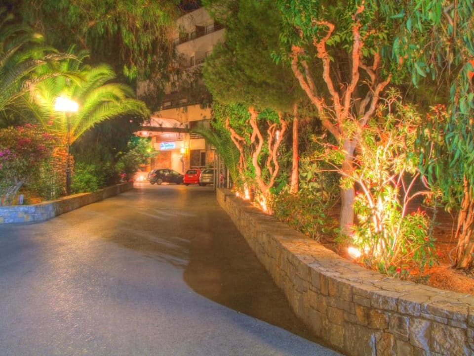 Zufahrt Apollonia Beach Resort & Spa