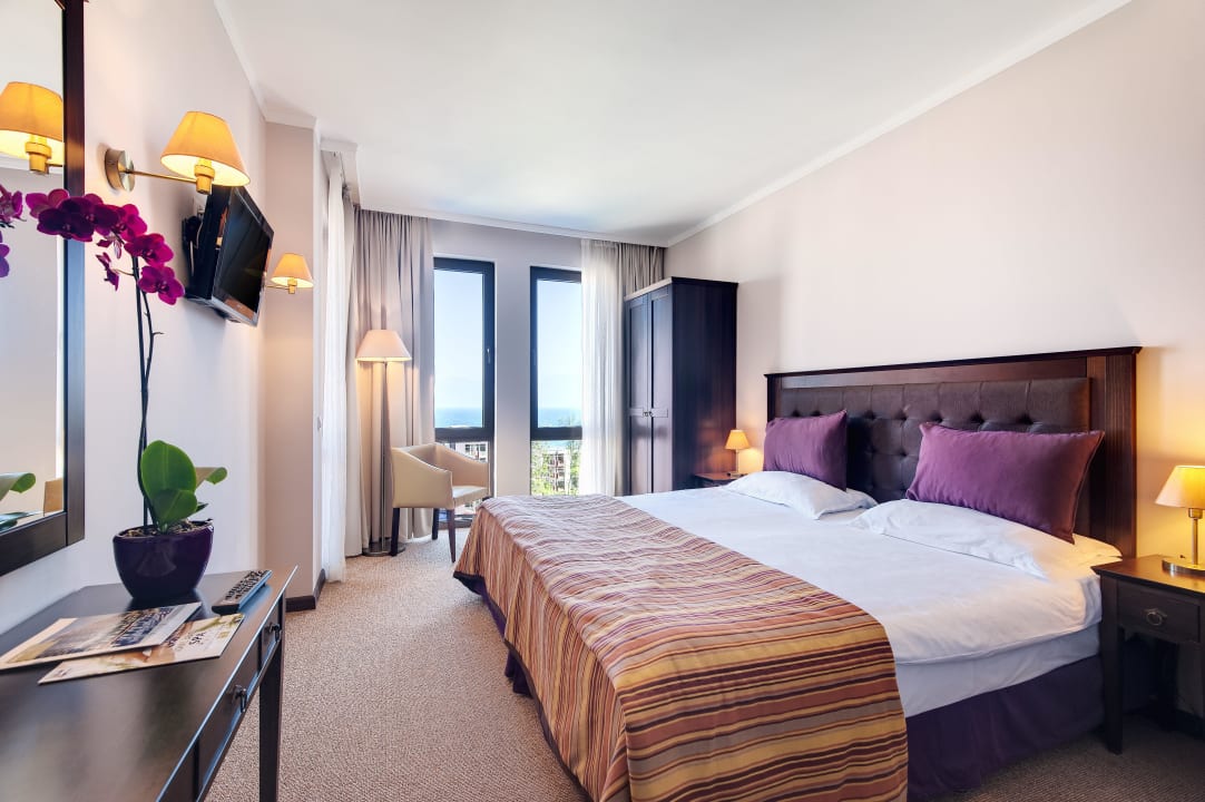 Residential Sea View Apartment - Bedroom Barceló Royal Beach