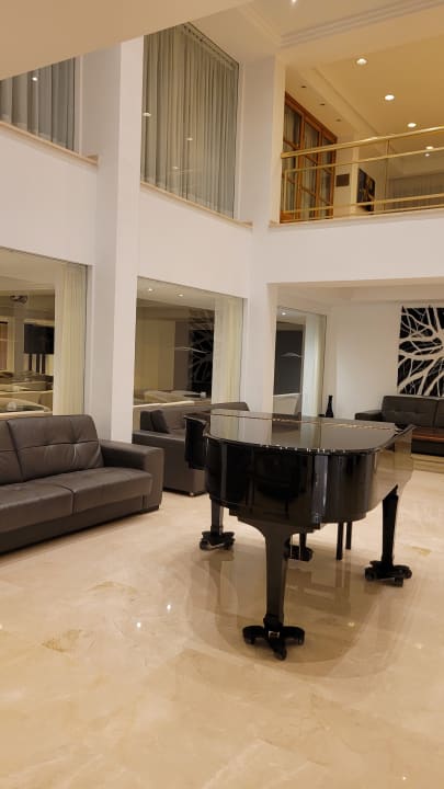 Lobby CM Playa del Moro