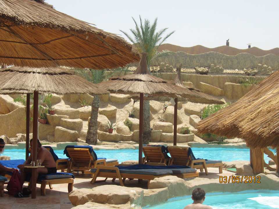Гора камней Pickalbatros Alf Leila Wa Leila Resort - Neverland Hurghada
