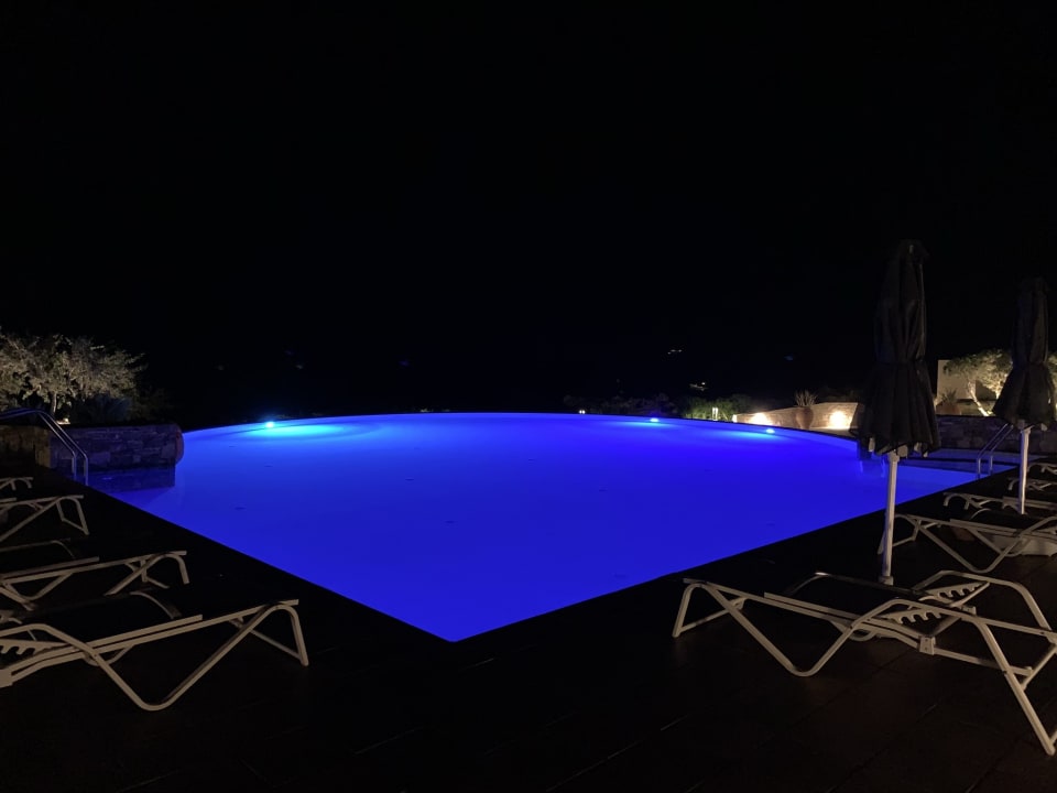 Pool Kakkos Beach Hotel