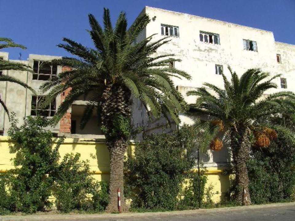 Rohbau, Lärm, alles unfertig Horror La Playa Hotel Club