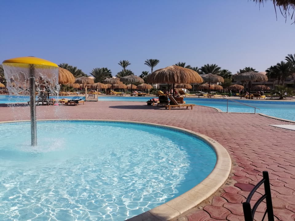 Pool Three Corners Sea Beach Resort