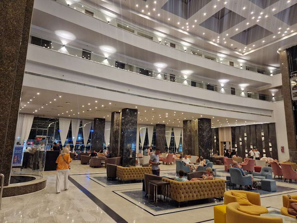 Gastro Titanic Resort & Aqua Park