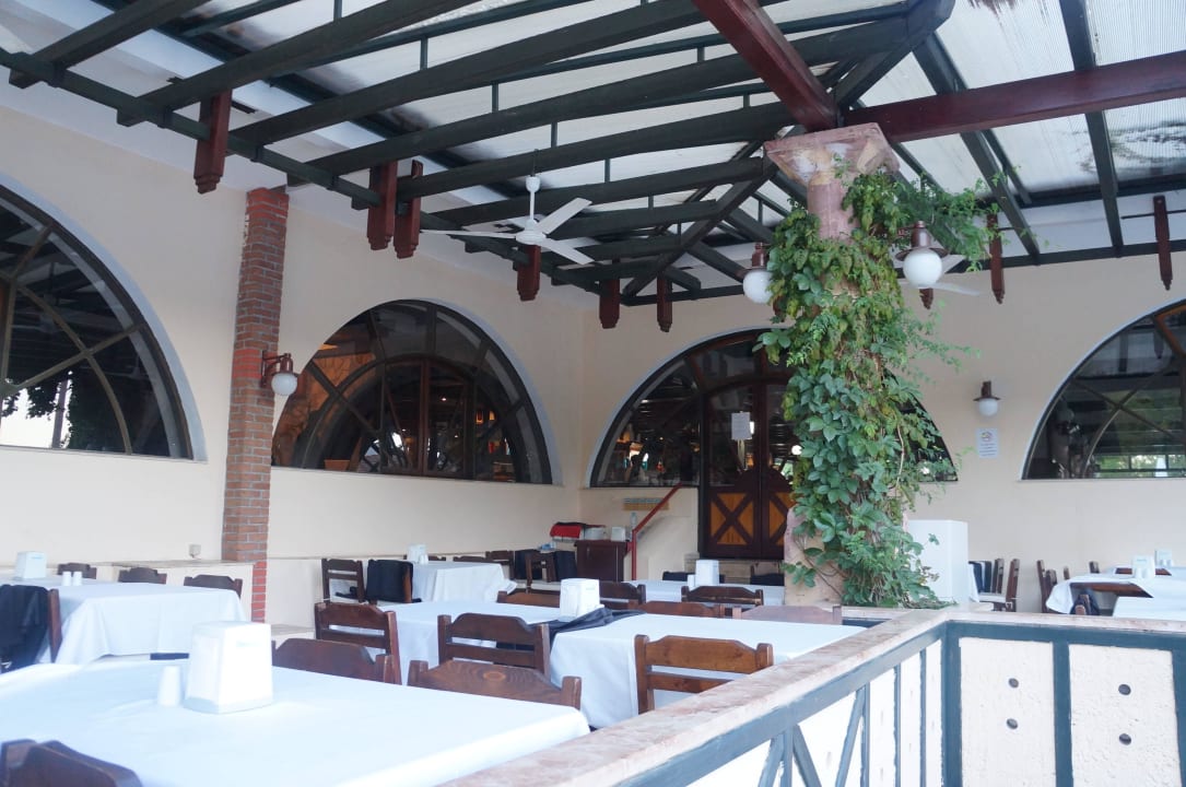 Утро Ölüdeniz Beach Resort by Z Hotels