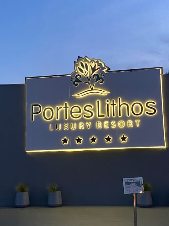 Außenansicht Portes Lithos Luxury Resort