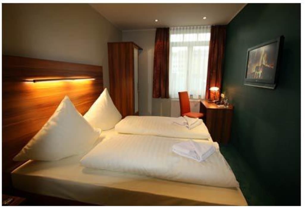 Zimmer Nr.  3 & 8 Hotel Haus Hillesheim