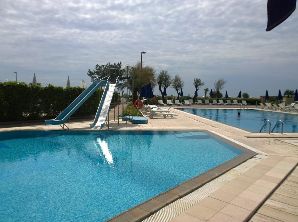 Tolle Poolanlage mit Kinderpool Fantinello Hotel
