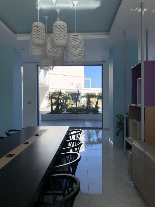 Lobby Asterias Beach Resort