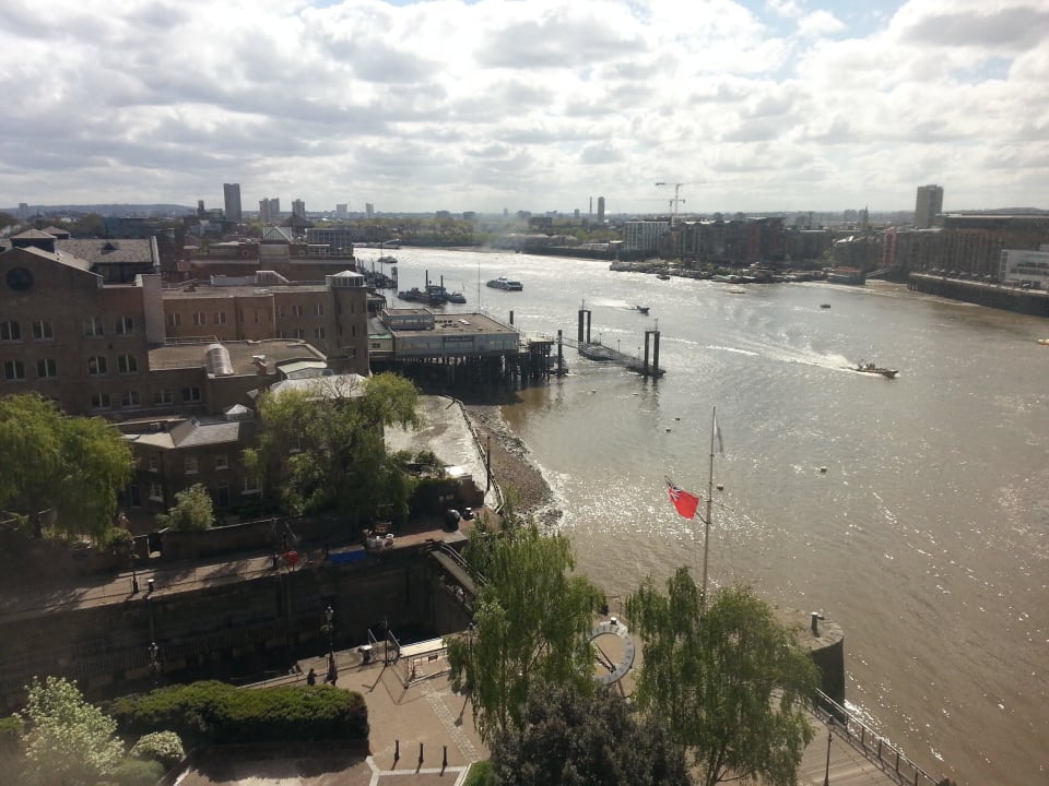 Hübsche Aussicht auf die Themse The Tower - A Guoman Hotel