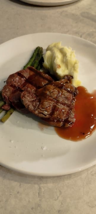 Gastro Acanthus Cennet Barut Collection