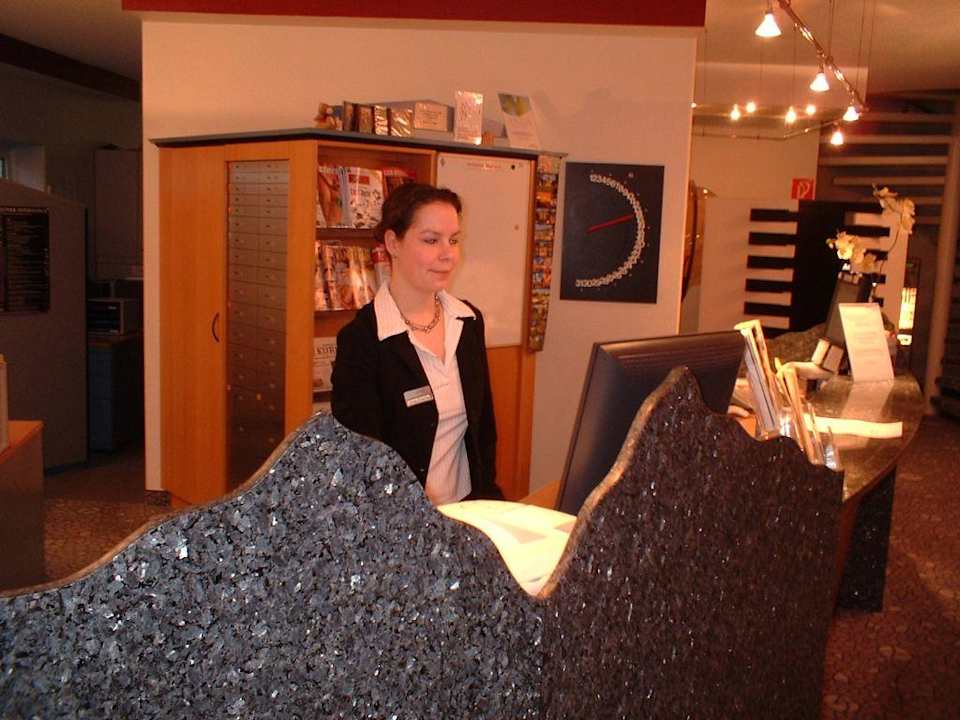 Rezeption Hotel Arvena Kongress