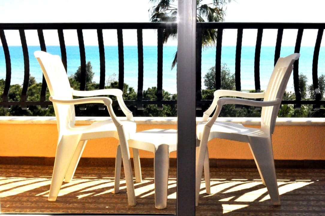 Balkony Club Turtas Beach Hotel