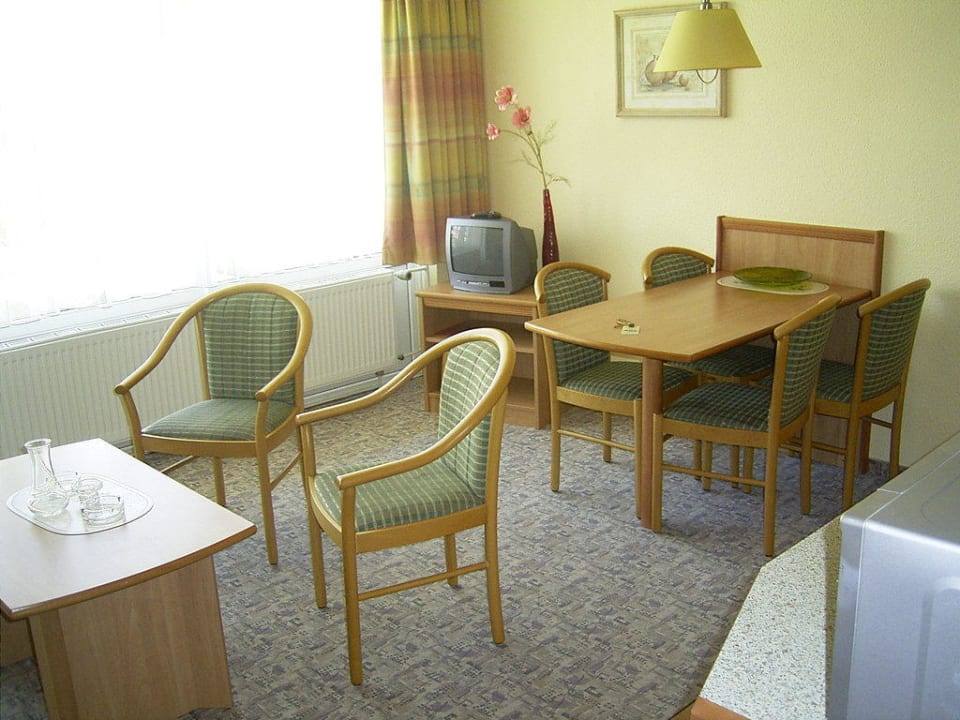 Gemütlicher Essbereich Ferienwohnungen Ferienpark Weissenhäuser Strand