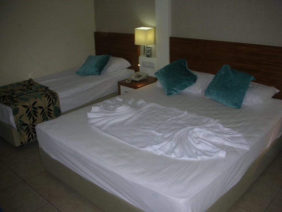 Bett Greenwood Kemer Resort