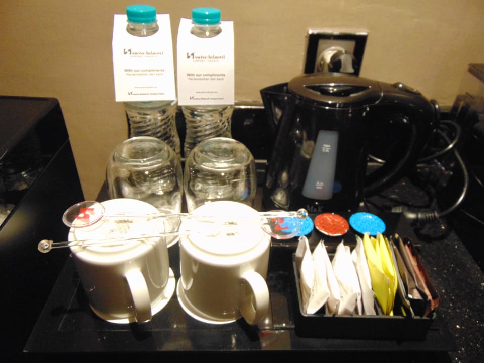 Zimmer Swiss-Belhotel Airport Jakarta