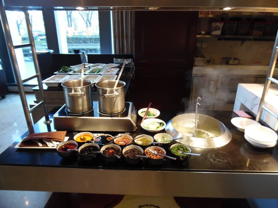 Frühstücksbuffet Hotel The St. Regis Tianjin