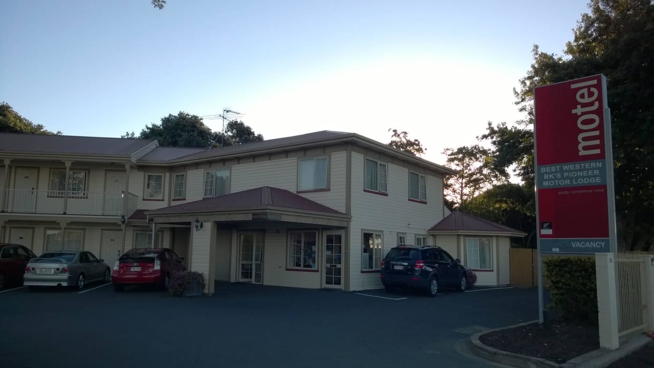 Blick zur Rezeption BKs Pioneer Motel