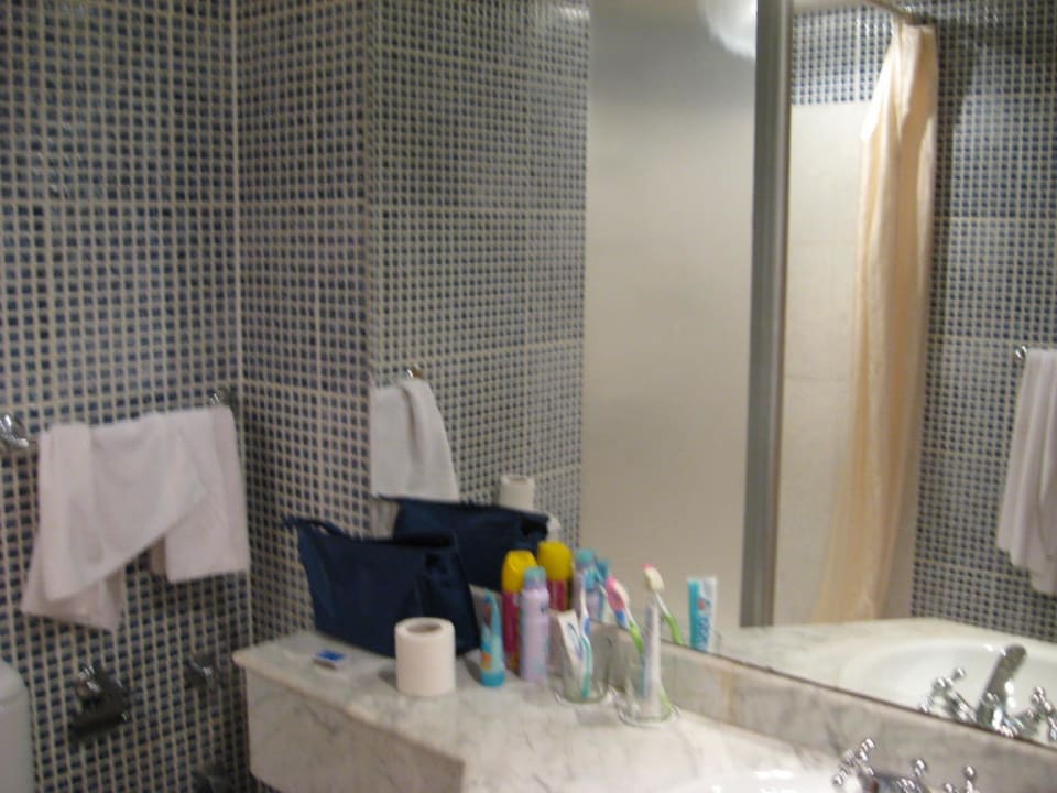 Badezimmer Haupthaus Beach Albatros Resort