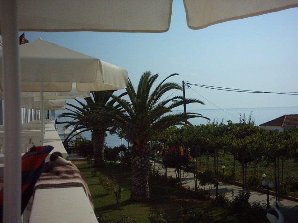 Balkon Hotel Belussi Beach