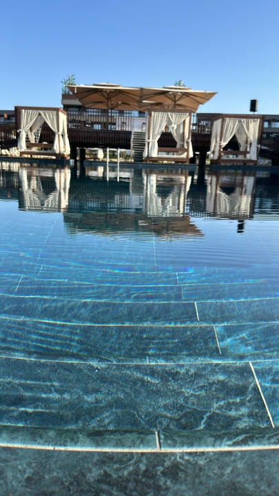 Pool Jacaranda Luxury Resort