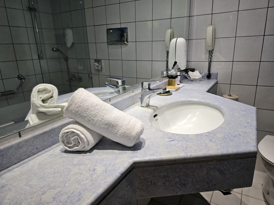 Zimmer Apollonia Beach Resort & Spa