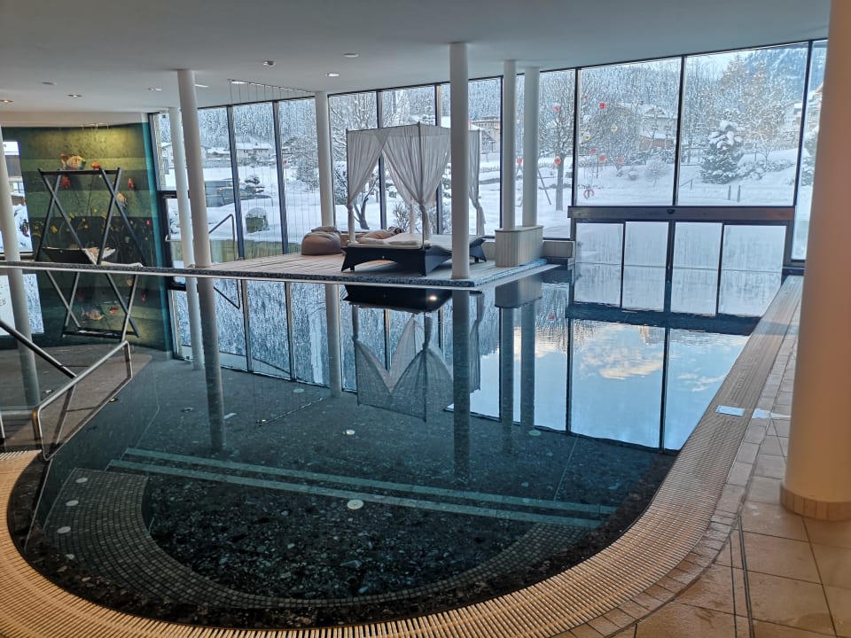 Pool Rieser Achensee Resort