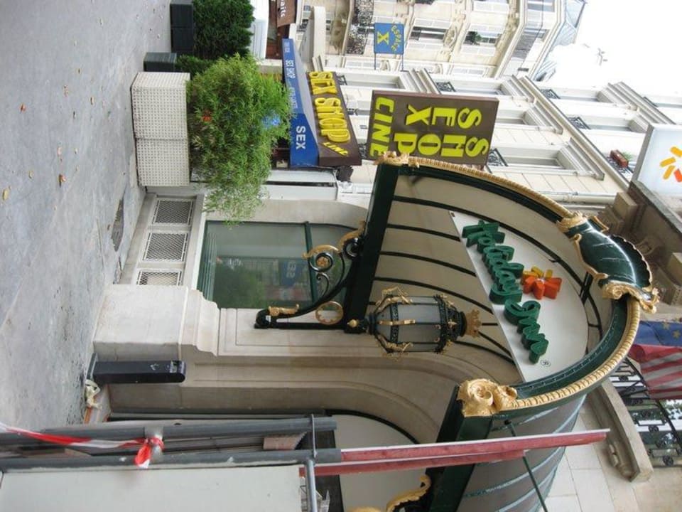 Eingang Holiday Inn Paris Gare de Lyon Bastille