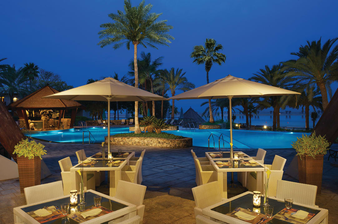 Gastro JA Palm Tree Court