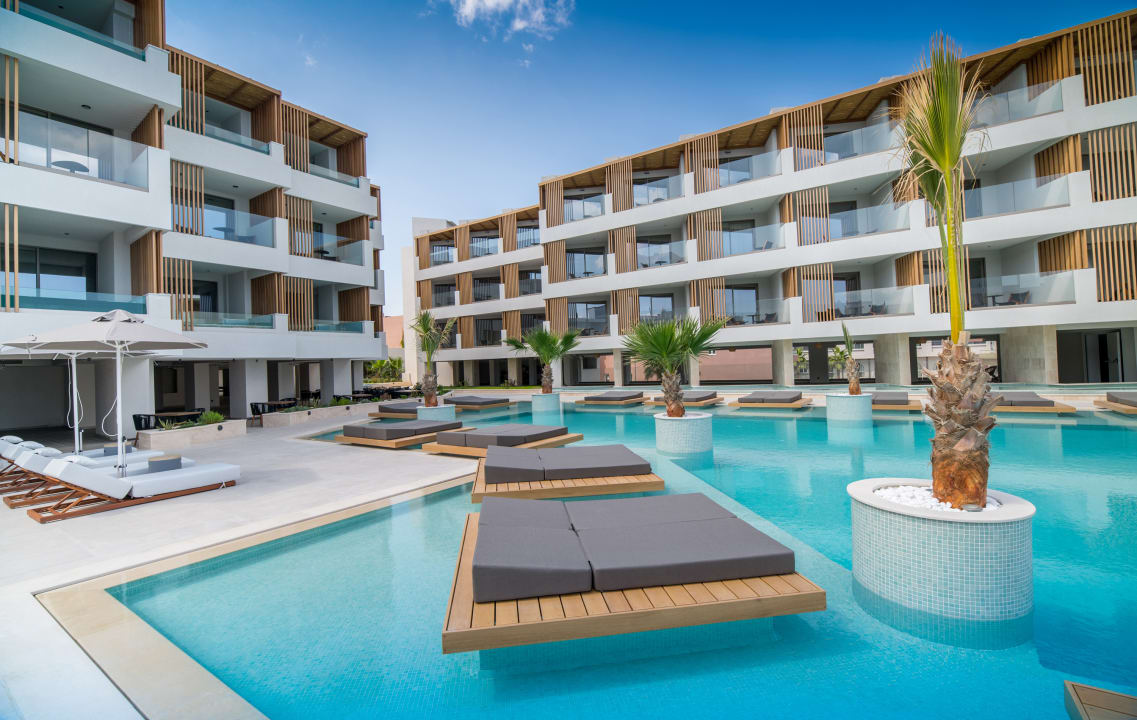 Pool AKASHA Beach Hotel & Spa