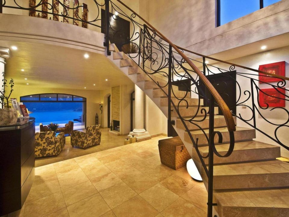 Lobby/Entrance Lodge On The Lake Accommodation and Wellness Spa