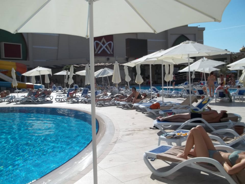 Basen Alan Xafira Deluxe Resort & Spa