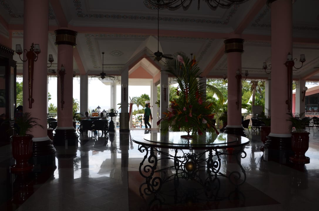 Der Eingangsbereich Hotel Riu Palace Tropical Bay