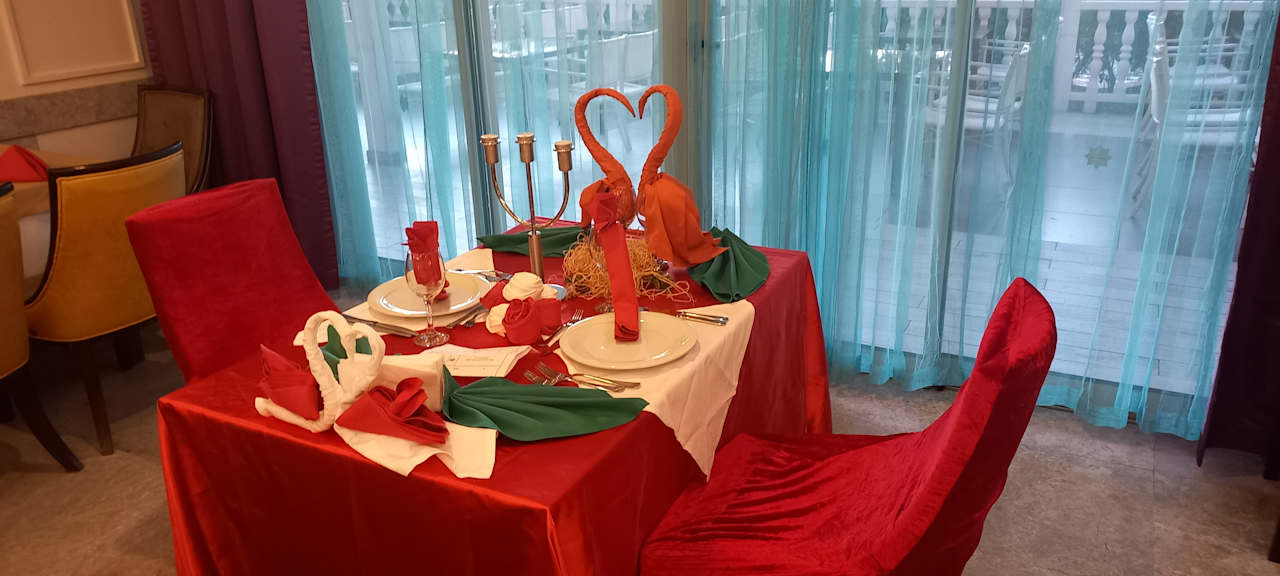 Lobby Royal Taj Mahal Hotel