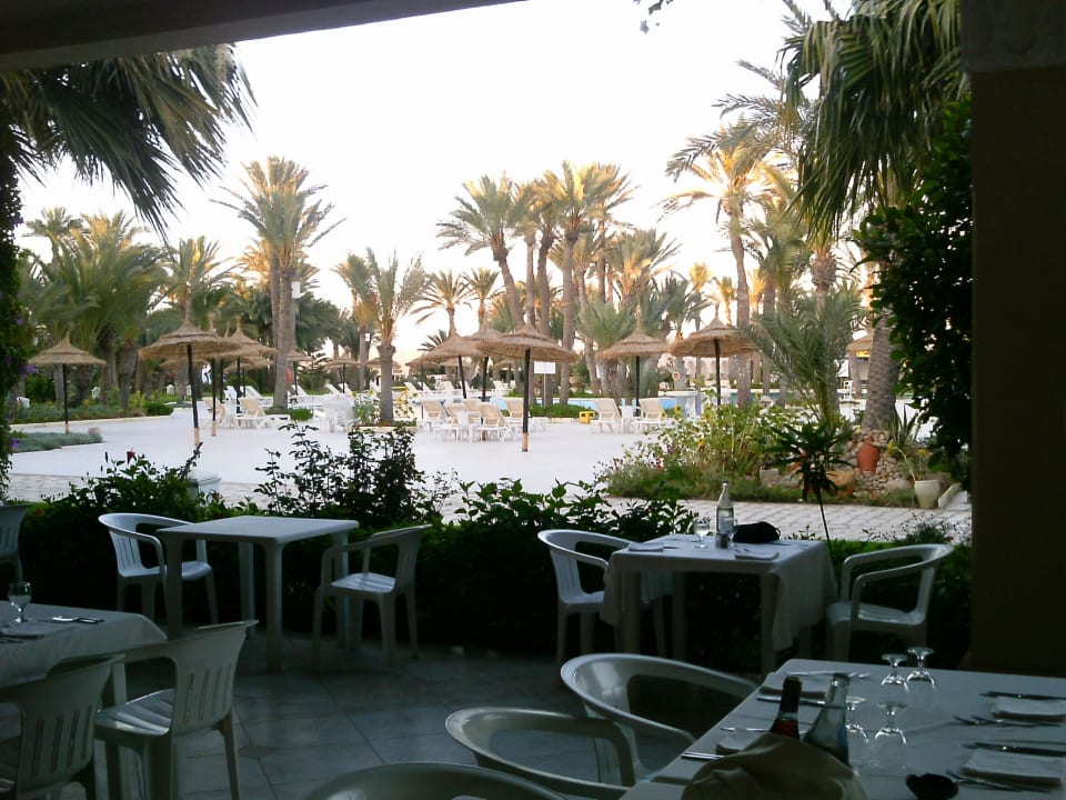 Aussenterrasse des Restaurants Zita Beach Resort