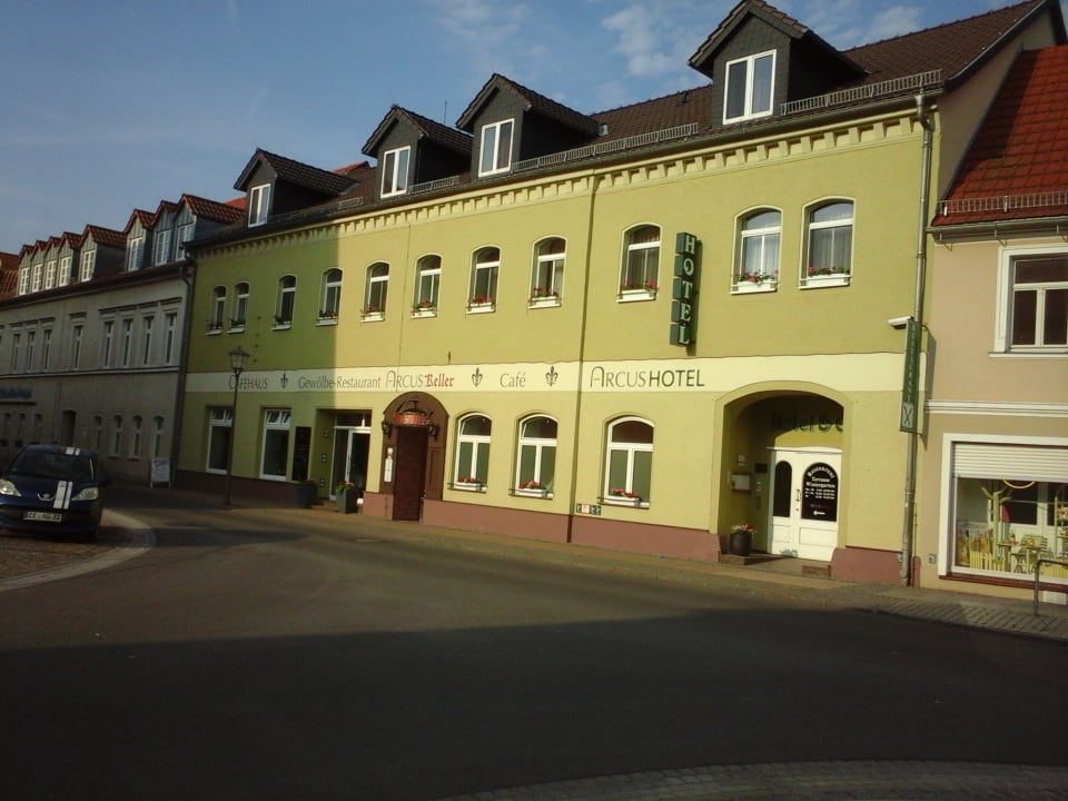 Außenansicht Hotel Arcus