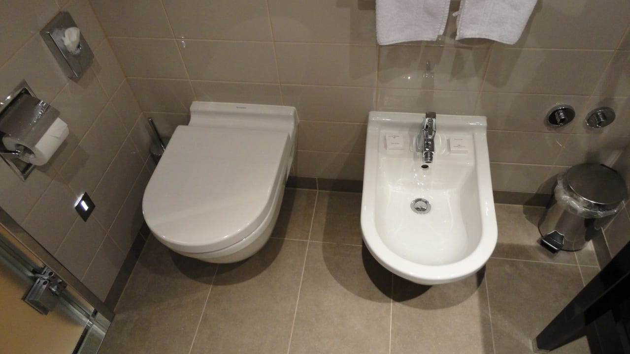 Bad/WC Hotel Crowne Plaza Verona Fiera