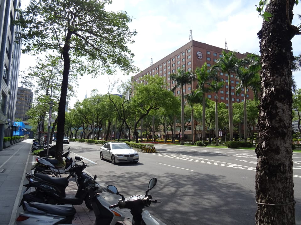 Außenansicht The Howard Plaza Hotel Taipei