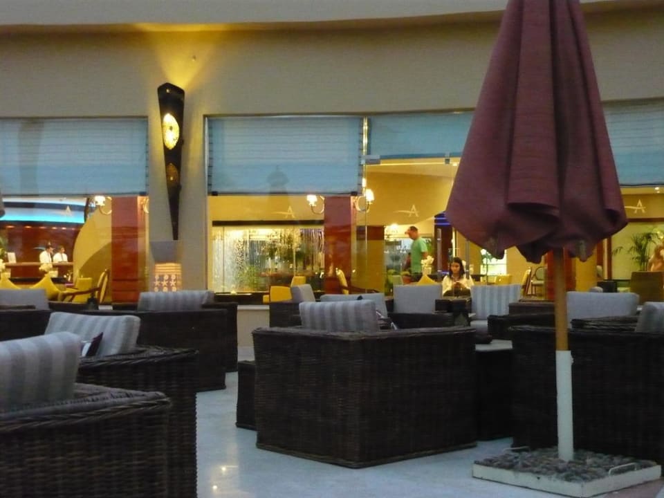 Miejsce odpoczynku z widokiem na ogród Amwaj Beach Club Abu Soma Resort