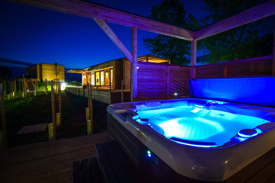 Whirlpoool im Weingarten-Resort Weingarten-Resort Unterlamm Loipersdorf