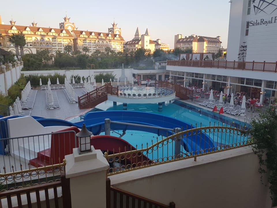 Pool Well Palace Side