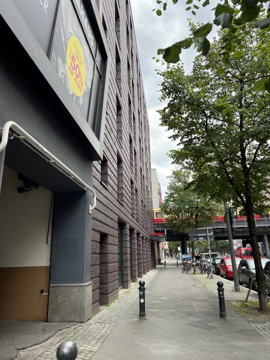 Außenansicht Hampton by Hilton Berlin City West