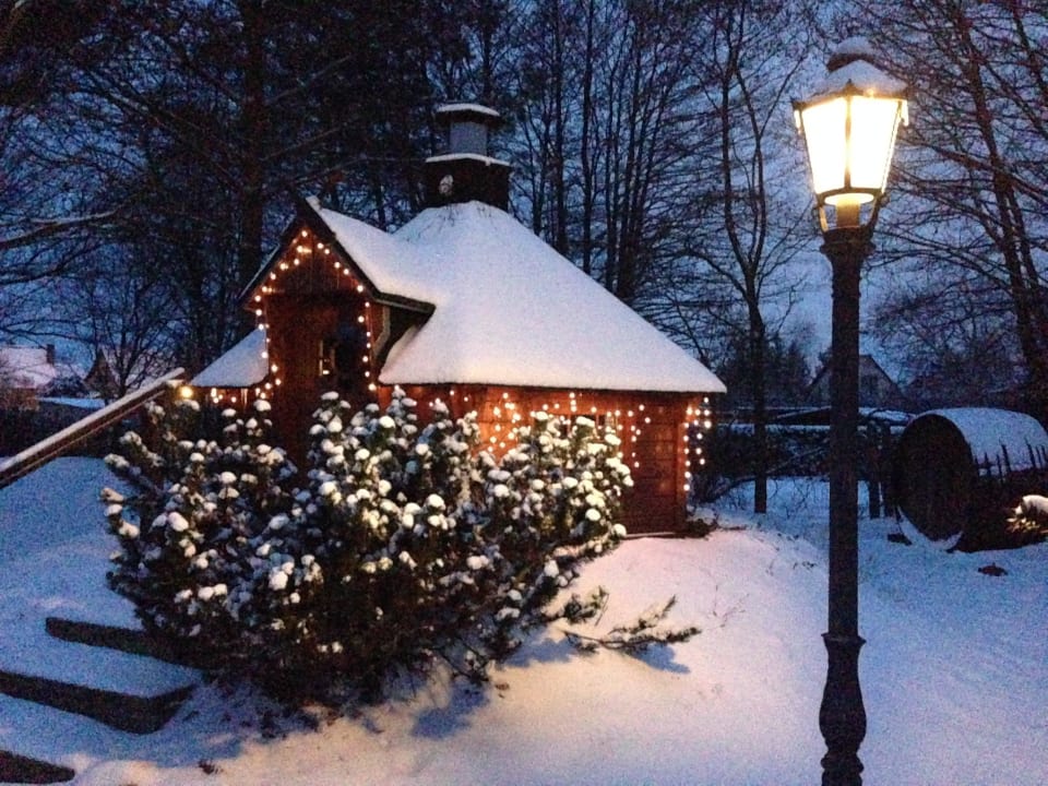 Grillhütte im Winter Hotel & Restaurant Zur Spreewälderin
