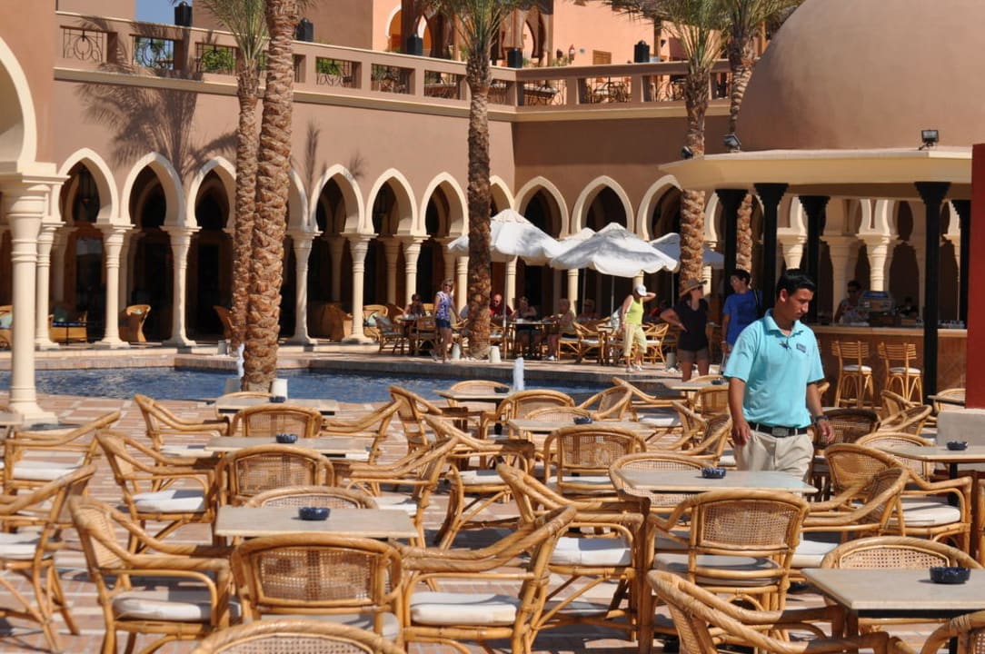 Aussenterrasse beim Italiener Grand Makadi