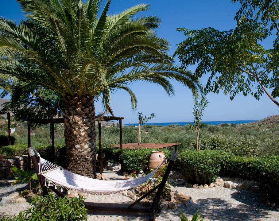 Gartenanlage Yiannis Retreat