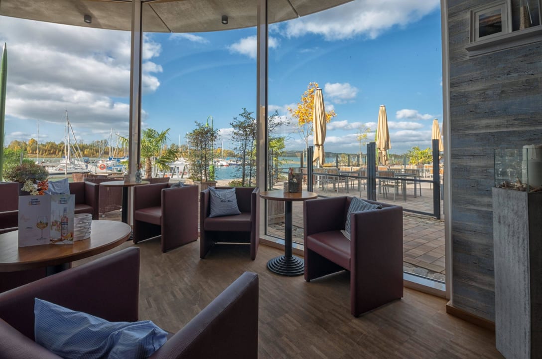 Bar LAGOVIDA Ferienresort am Störmthaler See