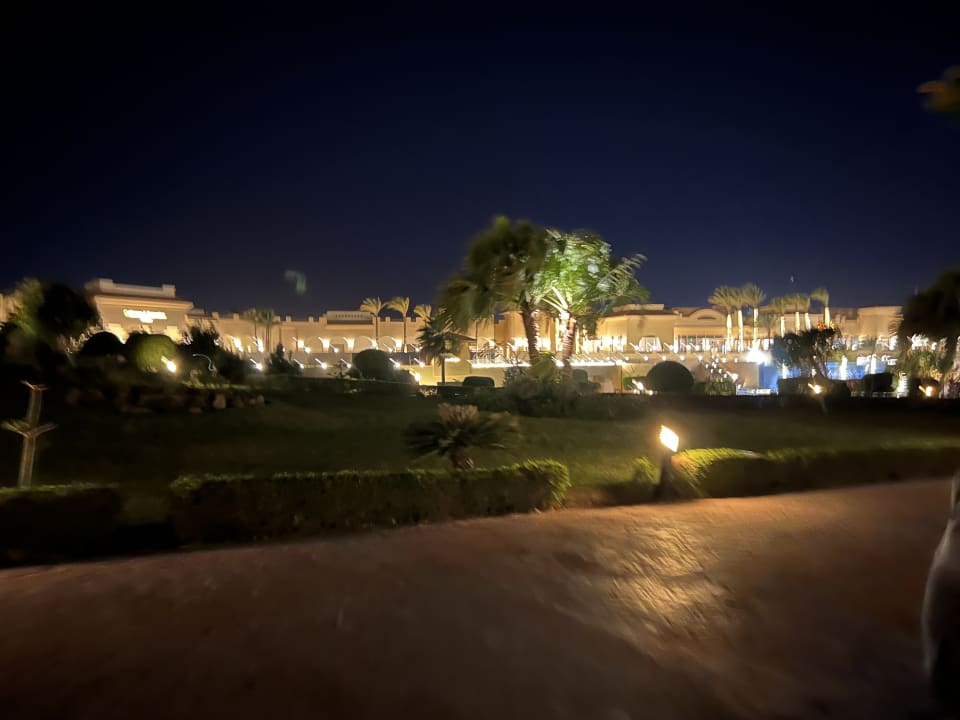 Gartenanlage Cleopatra Luxury Resort Makadi Bay