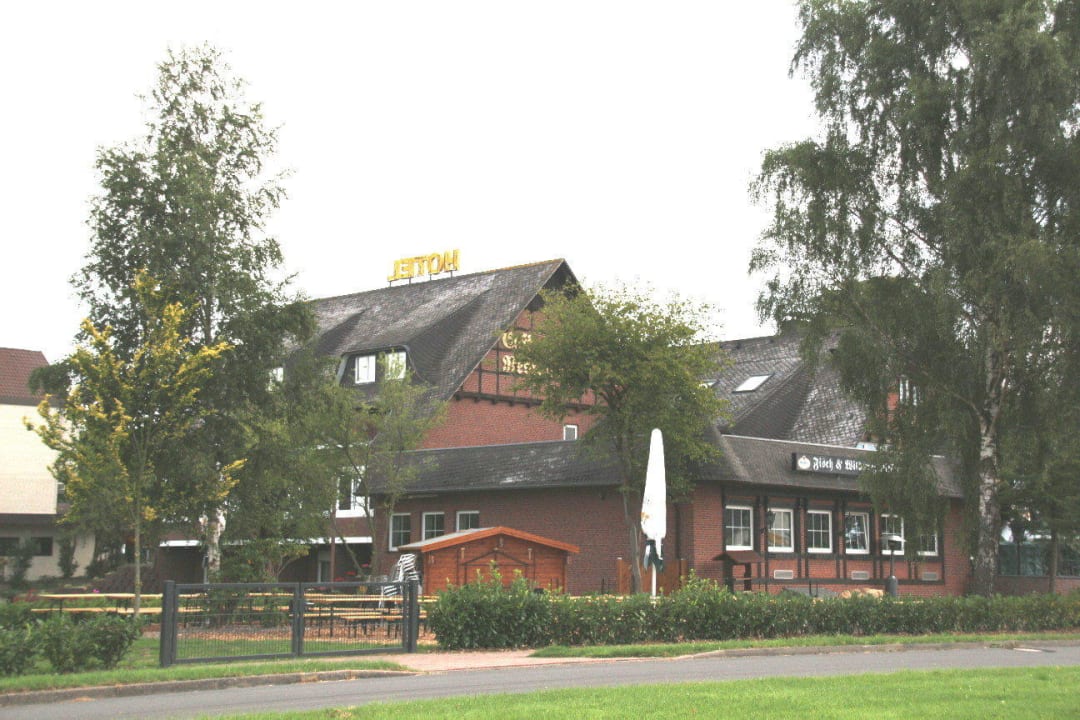 Seitenansicht  Hotel Seeschlößchen