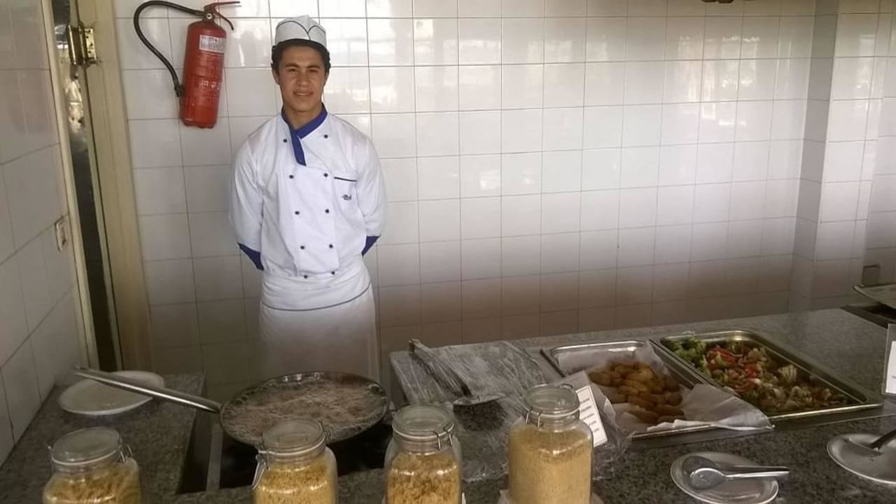 Koch bei der Arbeit Hotel Paradis Palace